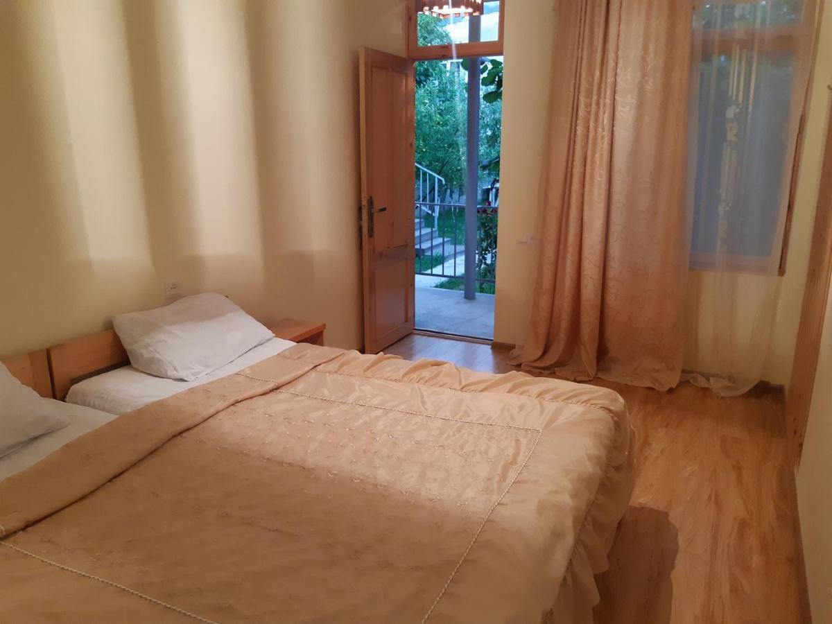 Andranik B&B Goris Exterior photo