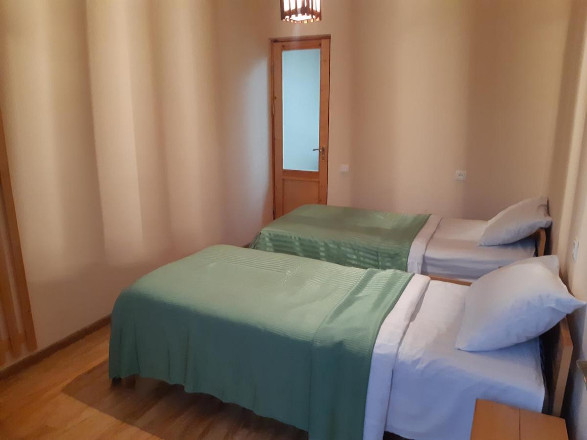 Andranik B&B Goris Exterior photo